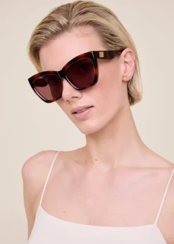 Cat-eye sunglasses