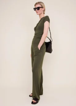 Drape travel top