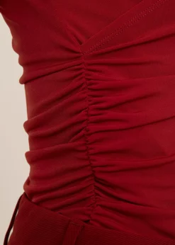 Drape travel top