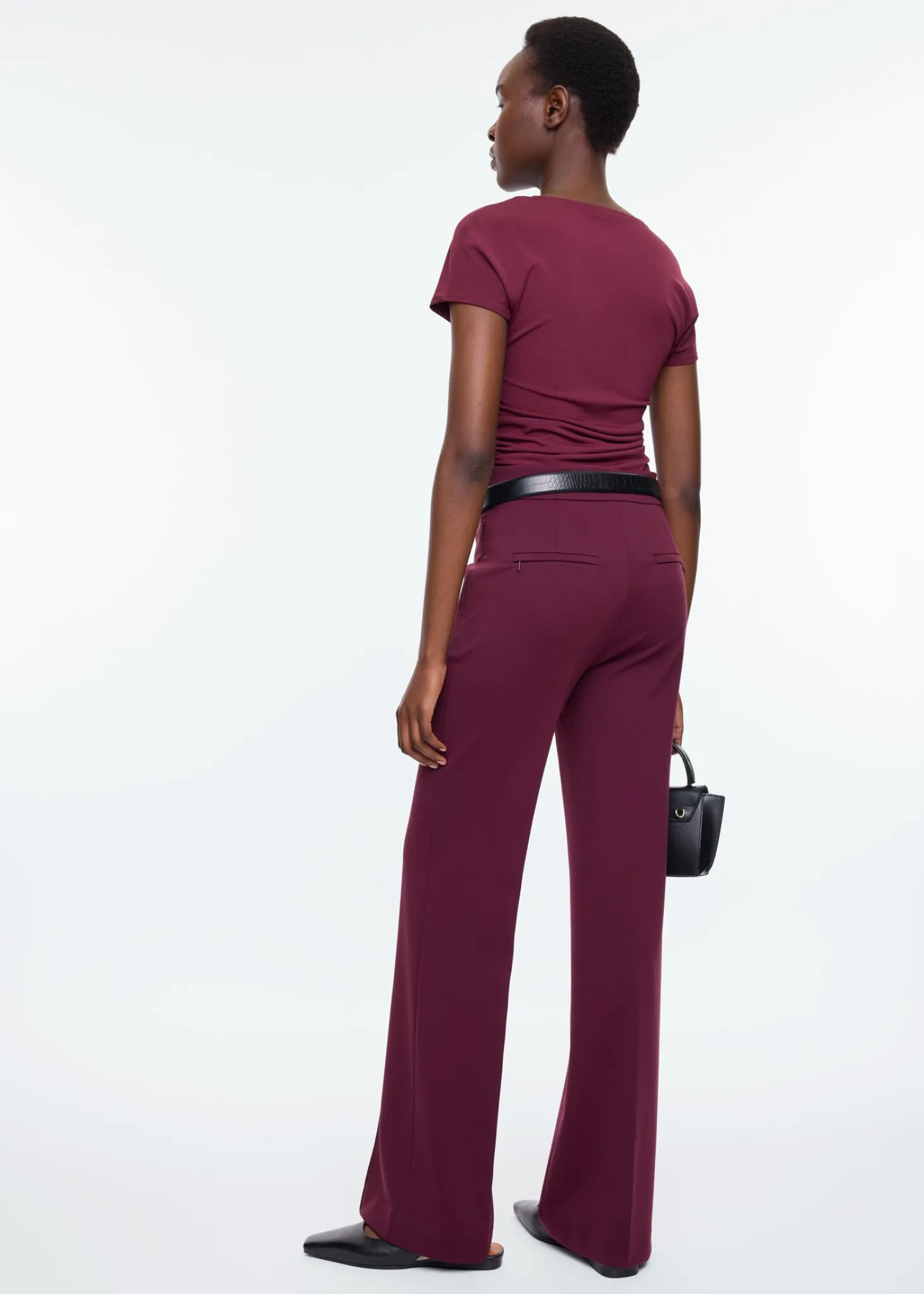 Drape travel top