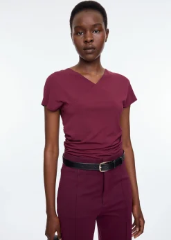Drape travel top