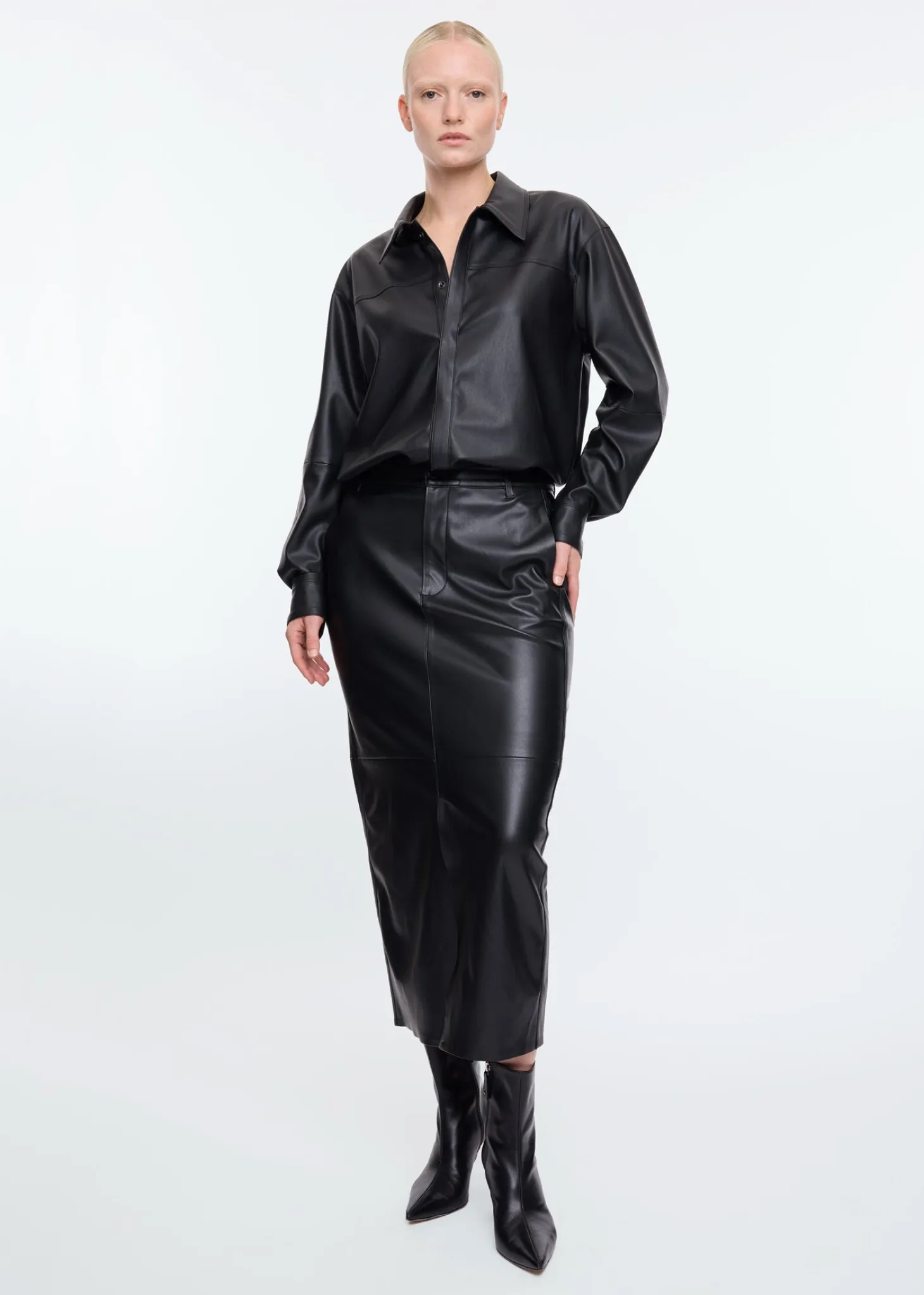 Faux leather skirt