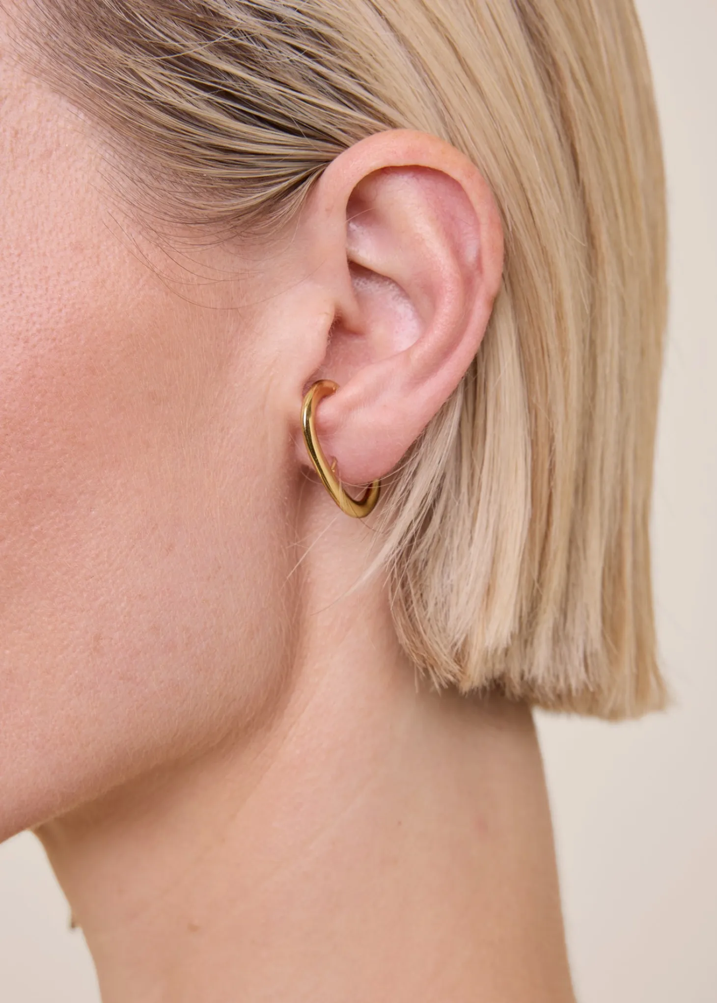 Gold plated auricle earring