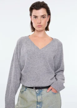 Loose v neck sweater