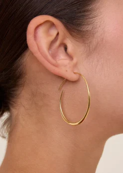Oval gold plated earring