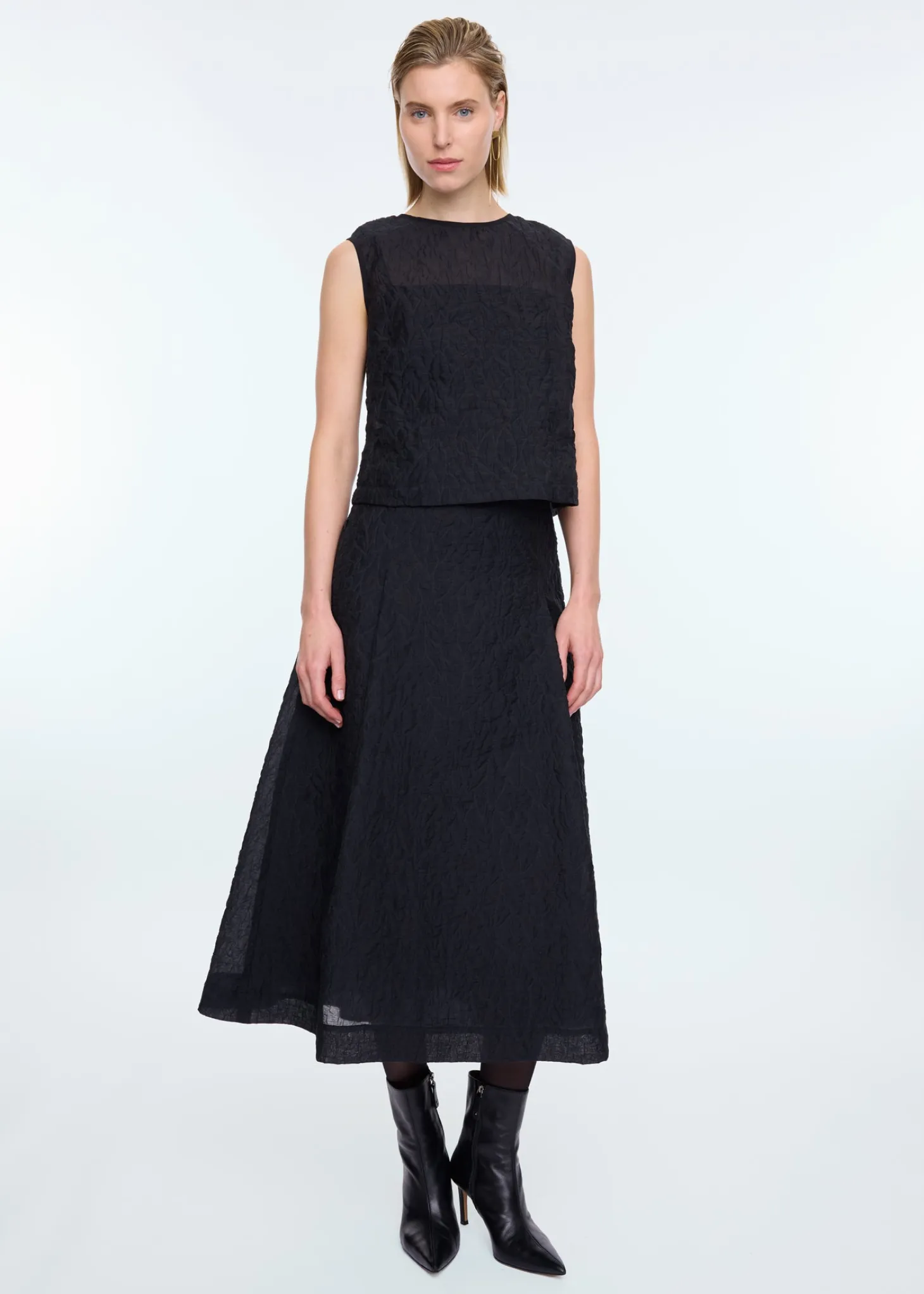 Pleated seersucker skirt