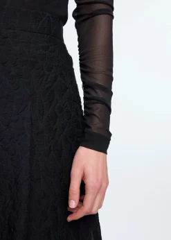 Rippling v neck mesh top