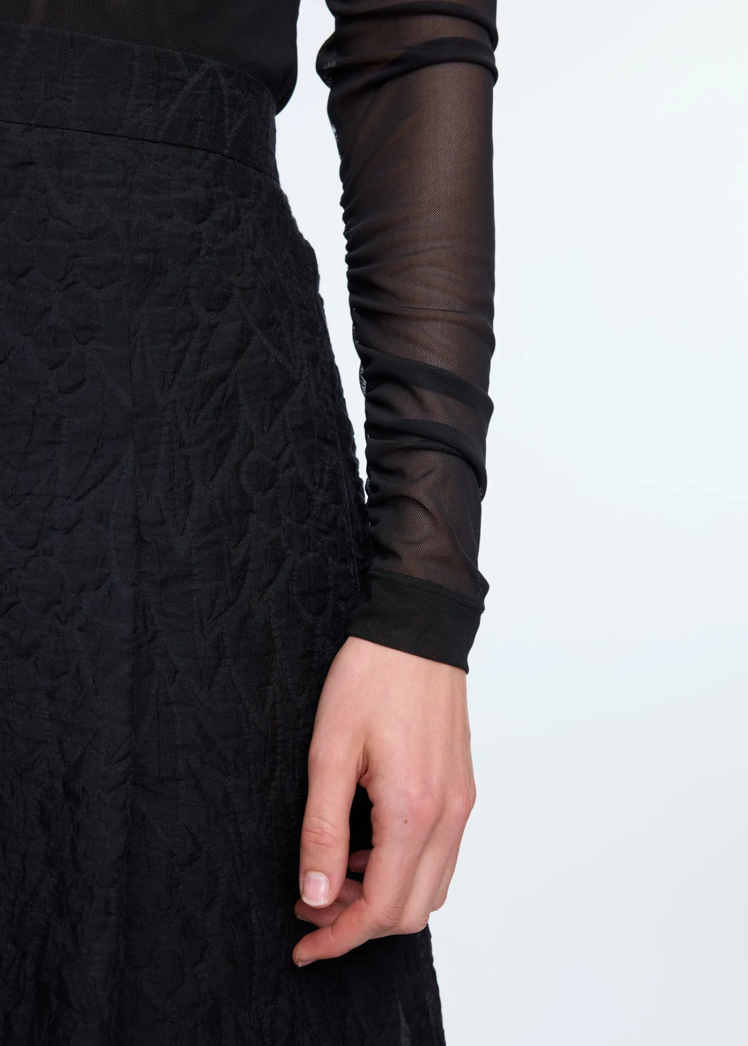 Rippling v neck mesh top