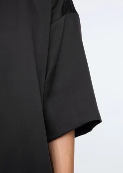 Round neck satin jacket
