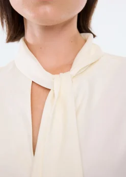 Scarf lyocell blouse