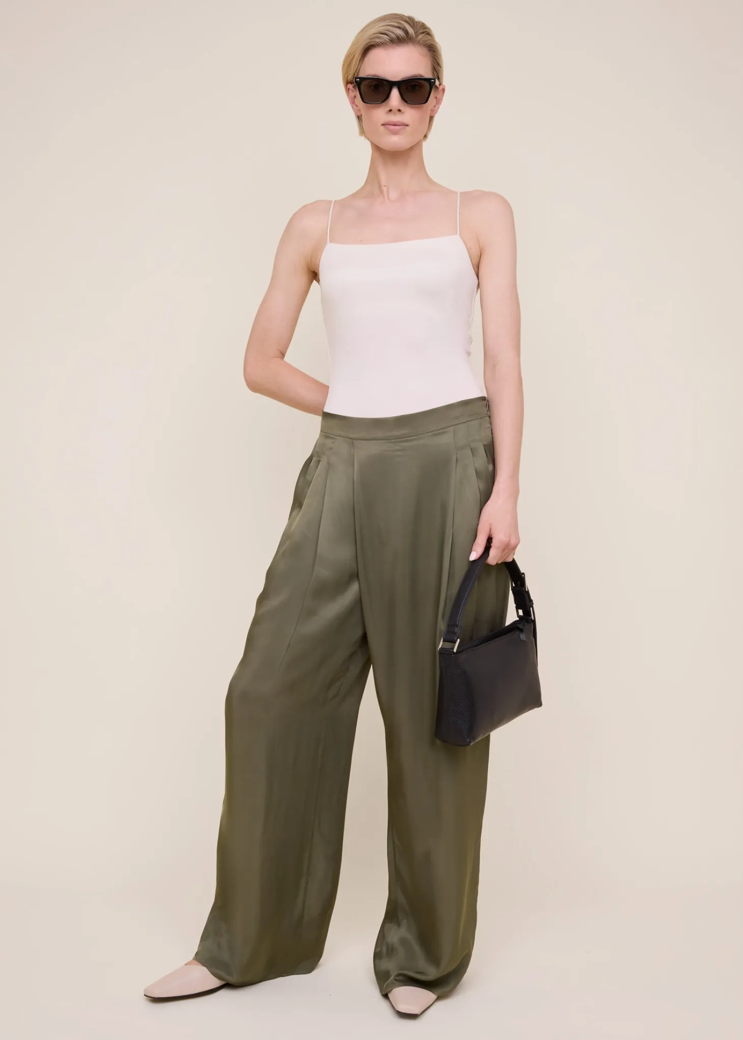 Straight viscose rib top