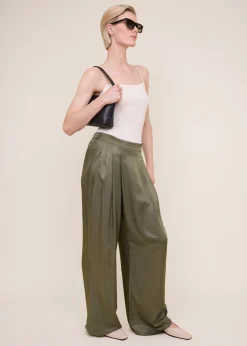Straight viscose rib top