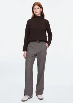 Turtle neck curl wool sweater