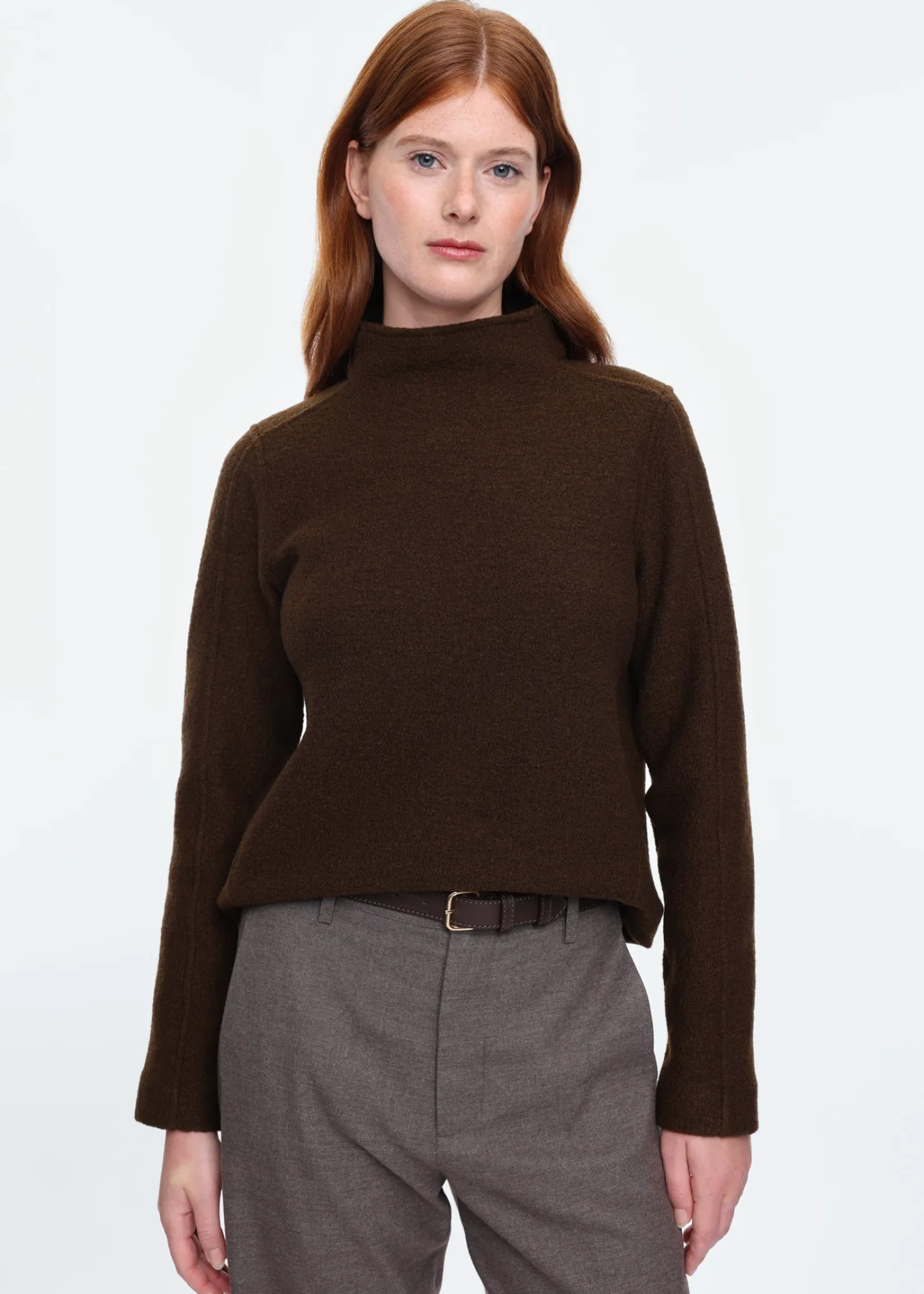 Turtle neck curl wool sweater