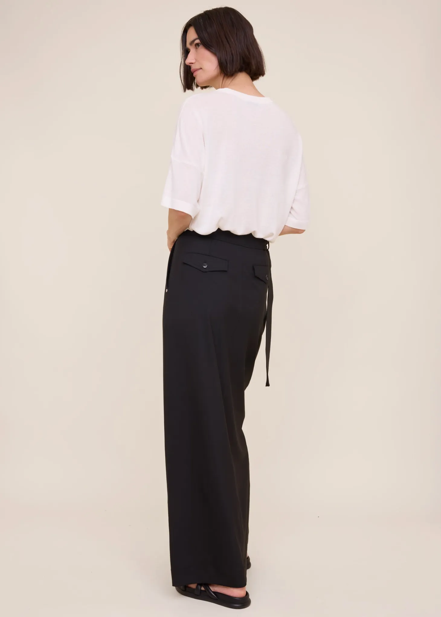 Utility soft wrap skirt