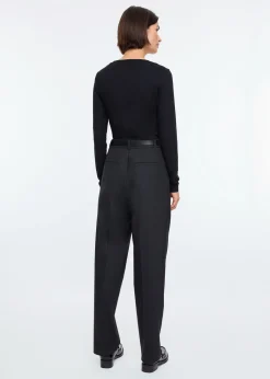 V-neck longsleeve