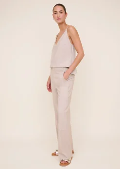 V-shape viscose singlet